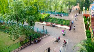 68403-Saras-Baug