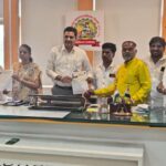 पिंपरी चिंचवड शहरातील फेरीवाले व होकार्स यांचे प्रश्न सोडविण्यासाठी शिवशाही व्यापारी संघ सदैव कटिबध्द :- युवराज दाखले