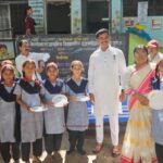 आमदार शंकरभाऊ जगताप यांच्या वाढदिवसानिमित्त पिंपरी चिंचवड मनपा प्राथमिक शाळेतील २५ हजार विद्यार्थ्यांना जेवणासाठी प्लेट वाटप