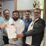“ऑटो टॅक्सी” चालकांना विश्वासात घेऊन सर्वसमावेशक बैठक होईल” – मुरलीधर मोहोळ
